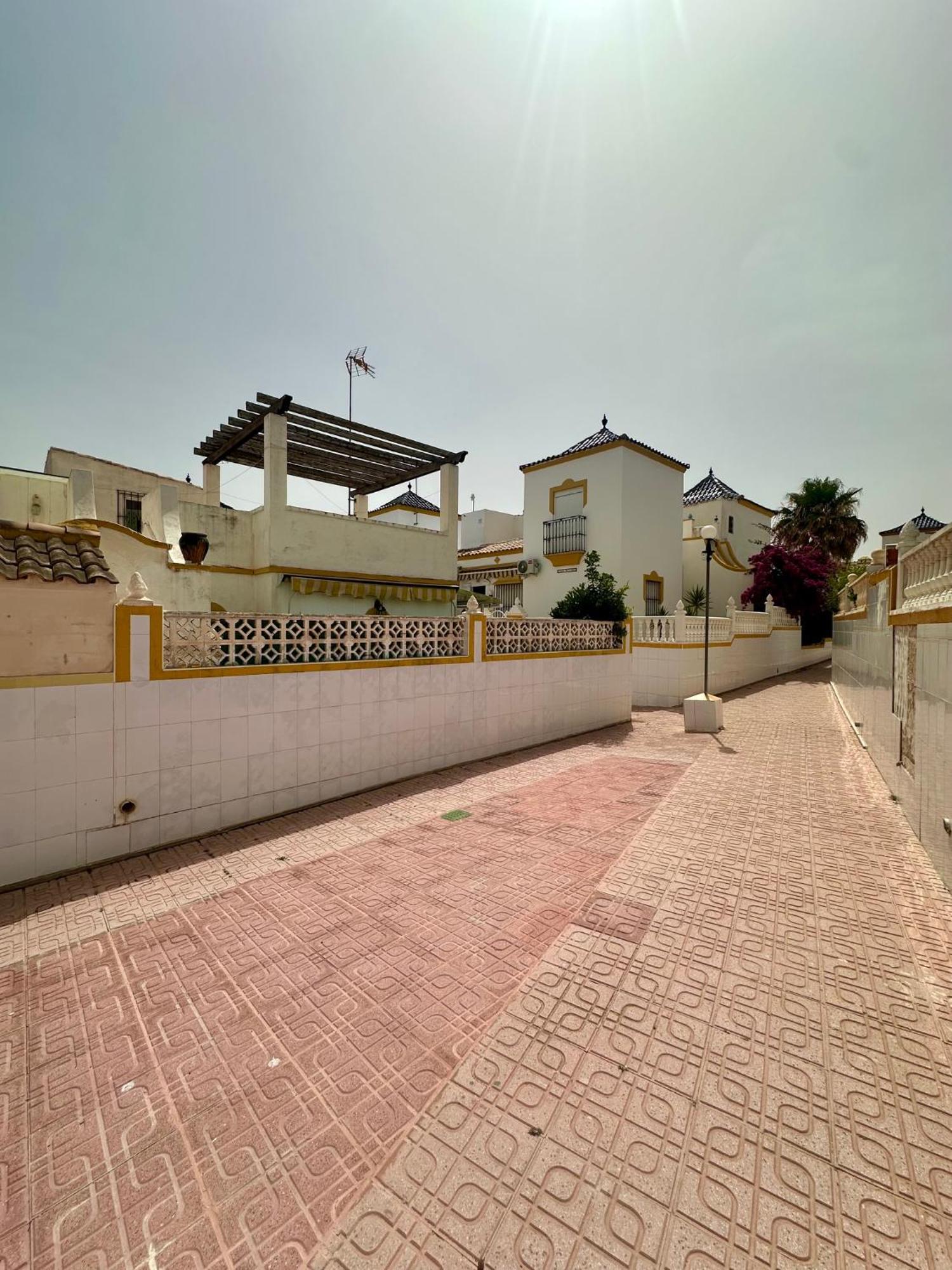 Bungalow Torrevieja Rentalholidays Ref 032 アリカンテ エクステリア 写真